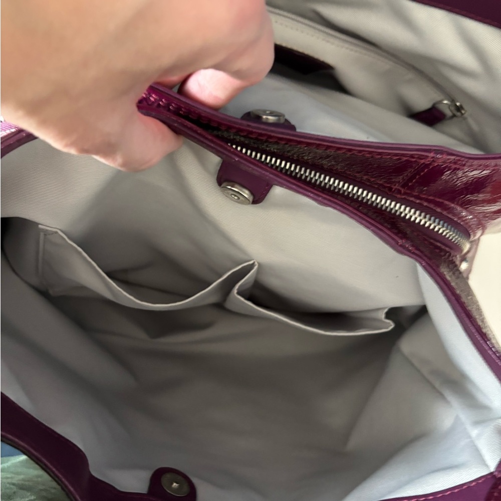 COACH SOHO Madison Maggie Hobo EUC Patent Leather double handle Shoulder Bag - Picture 10 of 17